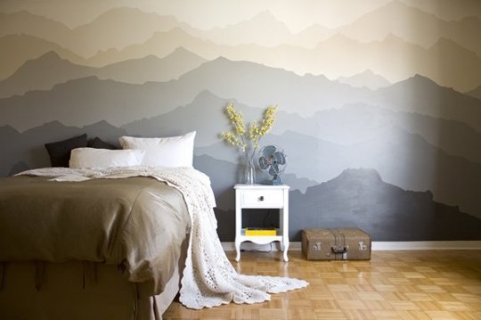creative-wall-inspiration-painted-mountain-mural