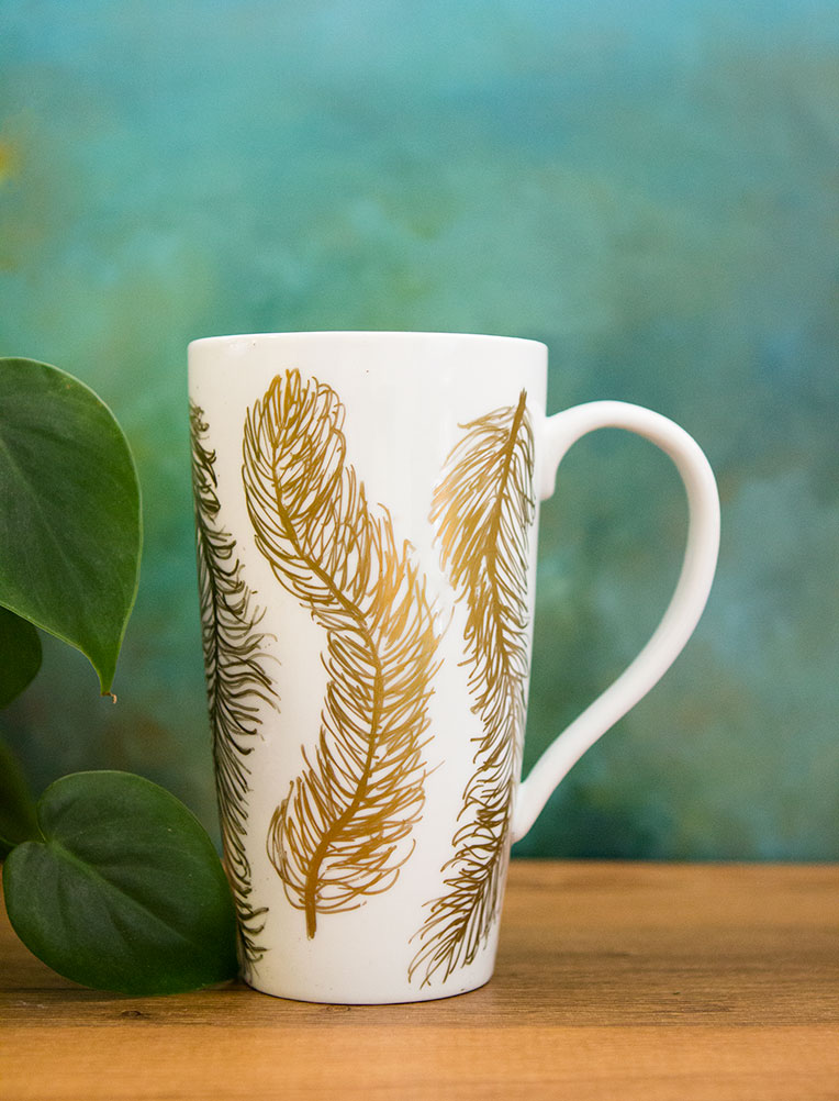 gold-painted-latte-mug-feathers