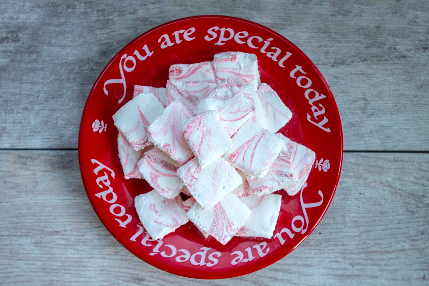 homemade-peppermint-marshmallows-6
