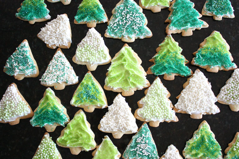 winter-tree-cookies-holiday-green-sugar-cookies-sprinkles-green-decorated