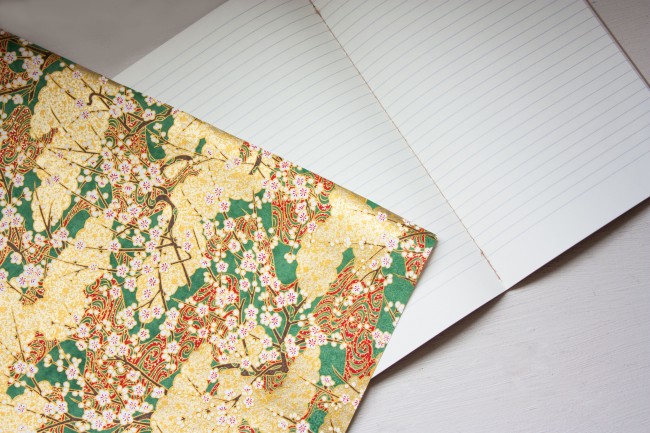 moleskin-notebooks-pattern-origami-paper