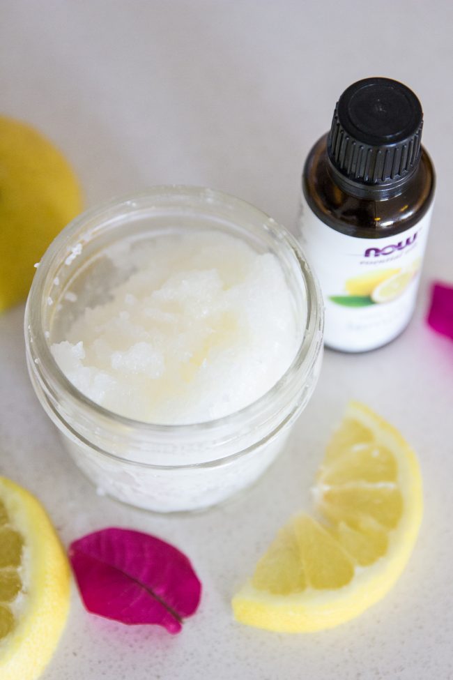 How to: DIY Lemon Exfoliating Salt Body Scrub