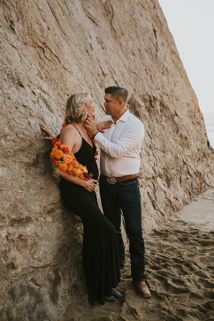 husband and pregnant wife Point Dume maternity shoot